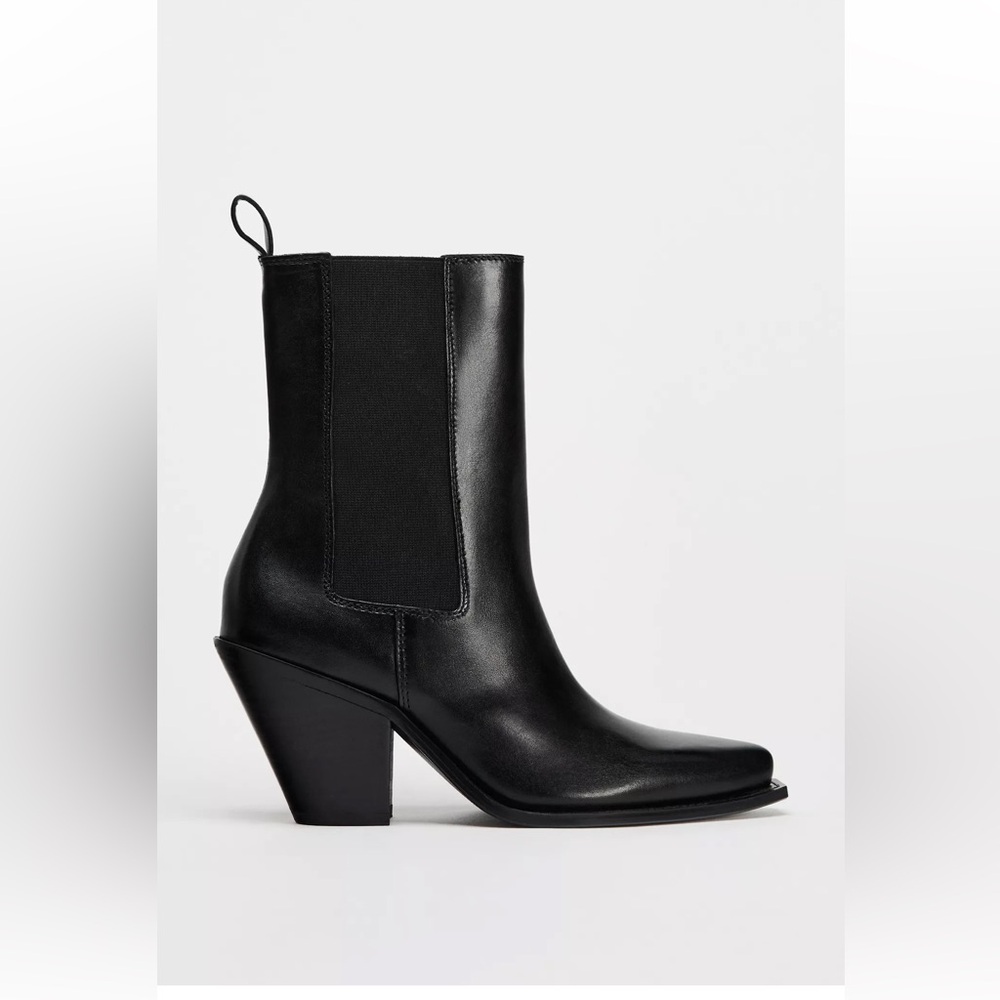 Zara Black Leather Cowboy Ankle Boots Zize 6.5 in good condition